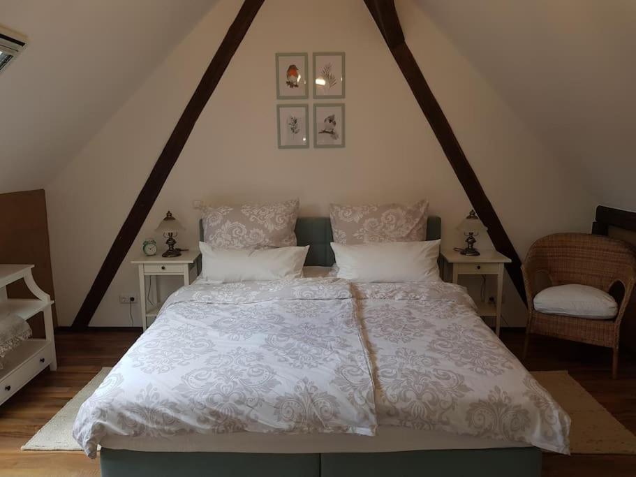 Romantisches Rosencottage Hofheim in Unterfranken Exteriör bild
